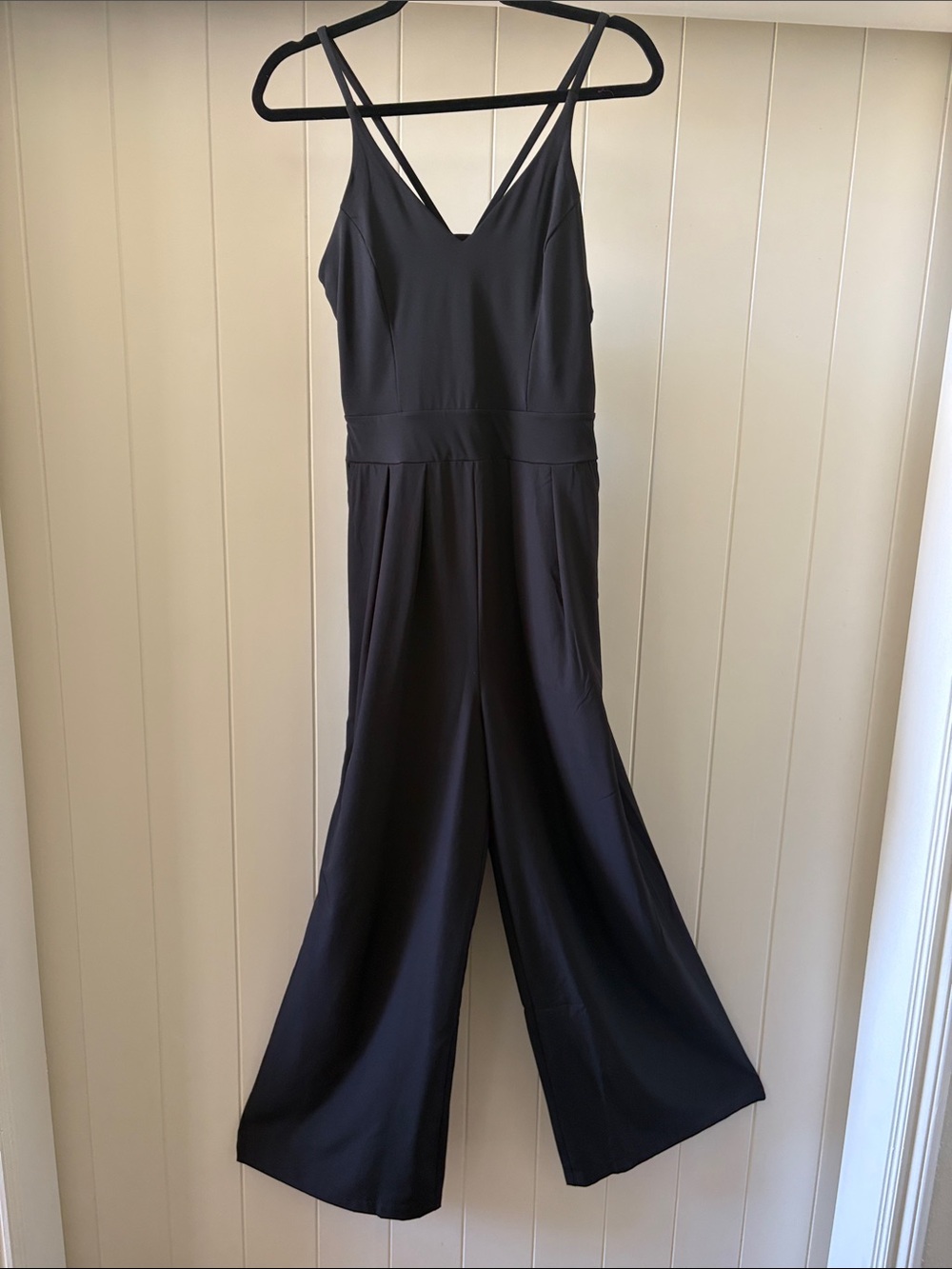 Halara brand Sleeveless V-Neck Wide-Leg Jumpsuit in Black Small Tall